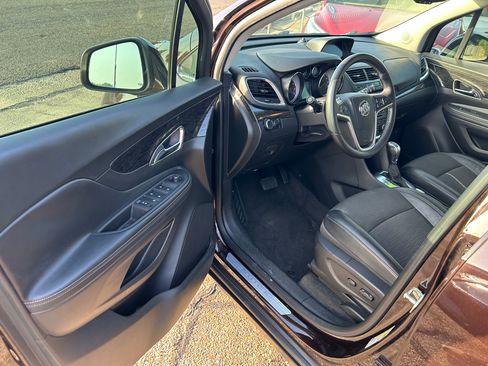 Used 2016 Buick Encore FWD image 4