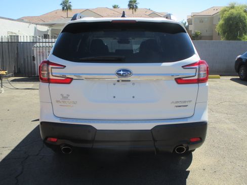 Used 2023 Subaru Ascent Limited image 8