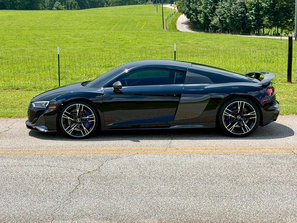 Used 2021 Audi R8 V10 performance Coupe AWD/4WD image 18
