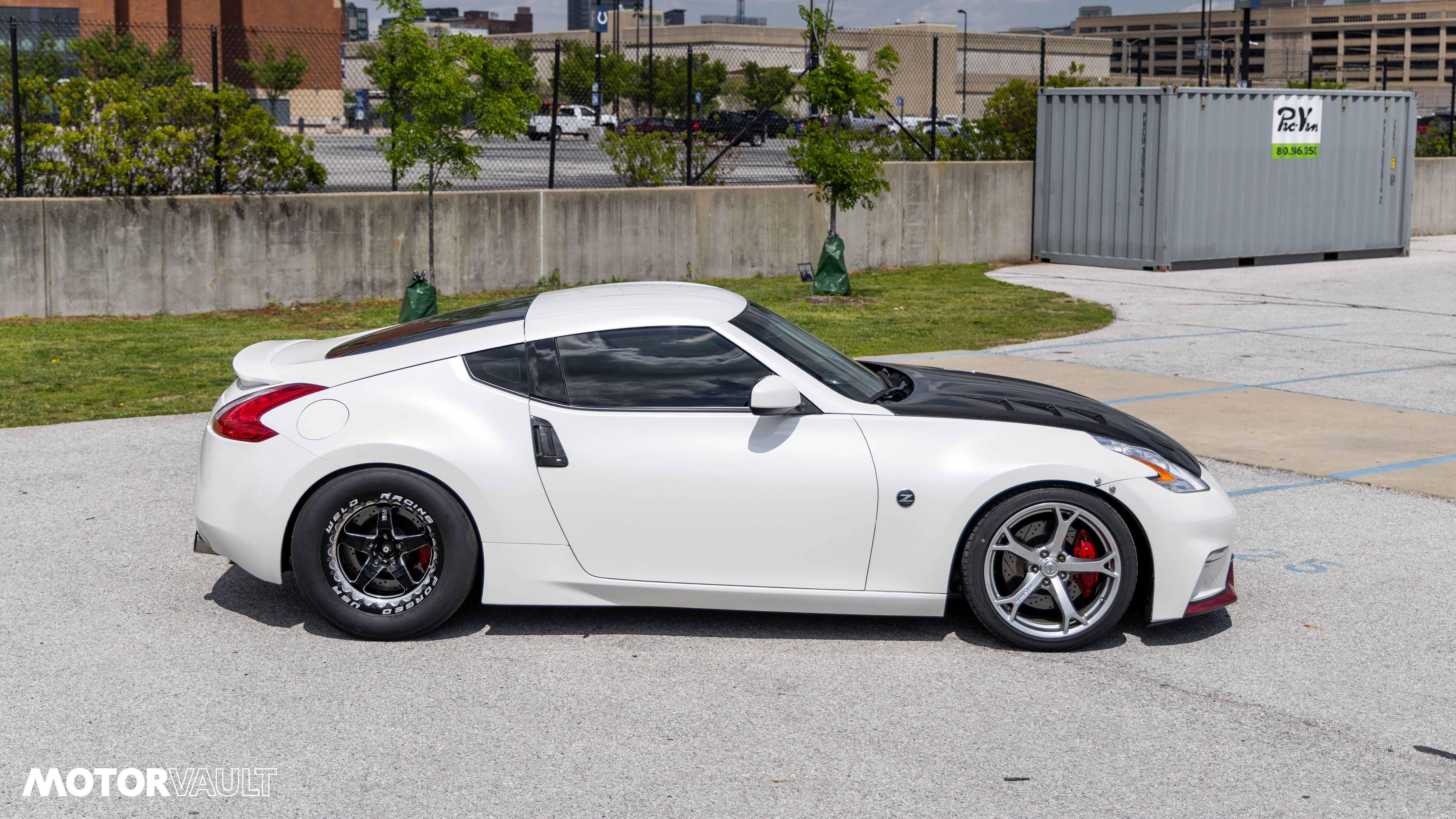 Used 2013 Nissan 370Z Coupe RWD image 21