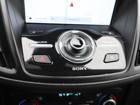 Used 2019 Ford Escape Titanium image 27