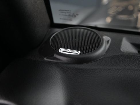 Used 2018 Jeep Wrangler Unlimited Sahara image 45