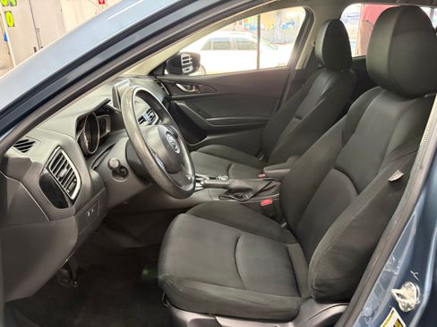 Used 2015 MAZDA MAZDA3 i Sport Sedan FWD image 11