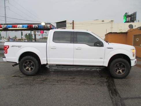 Used 2017 Ford F150 4x4 SuperCrew image 1