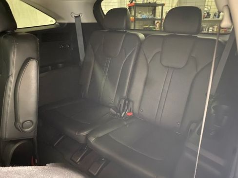 Used 2023 Kia Sorento AWD X-Line EX image 25