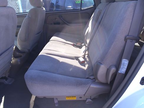 Used 2004 Toyota Sequoia SR5 image 8