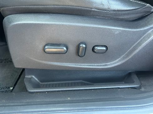 Used 2013 Ford Escape FWD Titanium image 22
