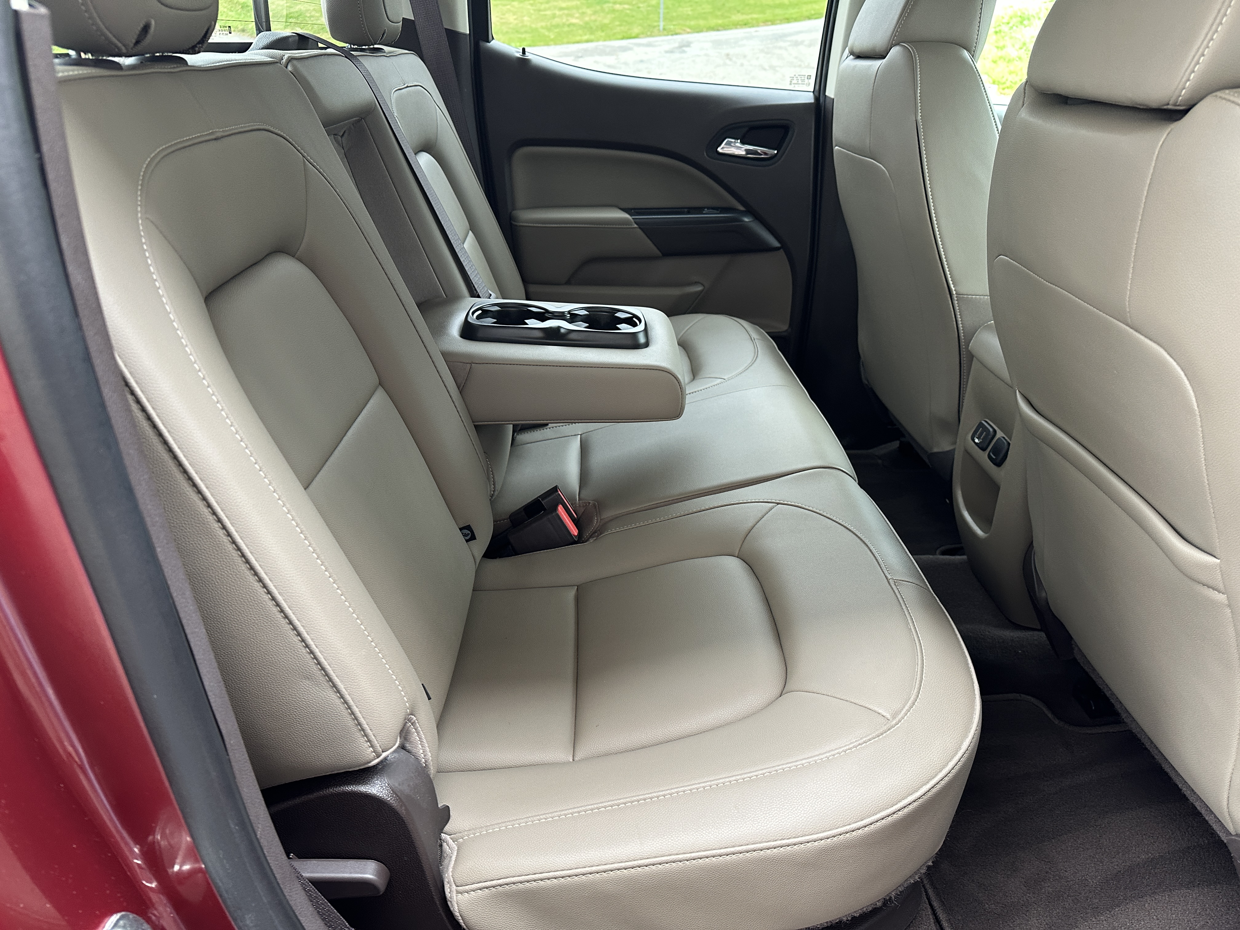 Used 2020 GMC Canyon 4x4 Crew Cab SLT image 13