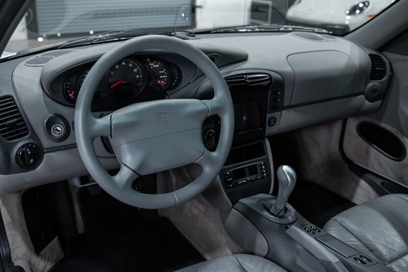 Used 1999 Porsche 911 Carrera 4 AWD/4WD image 46