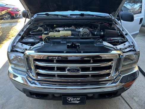 Used 2002 Ford F350 Lariat image 23