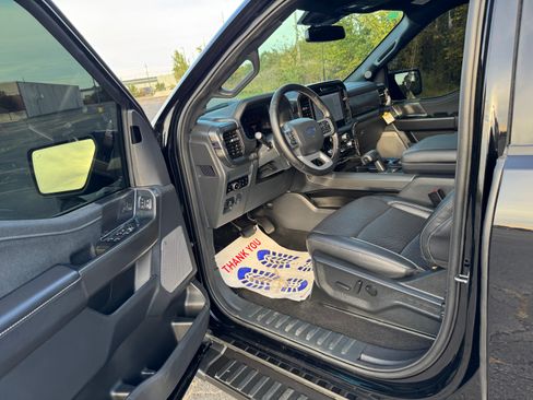 Used 2025 Ford F150 Lariat image 33