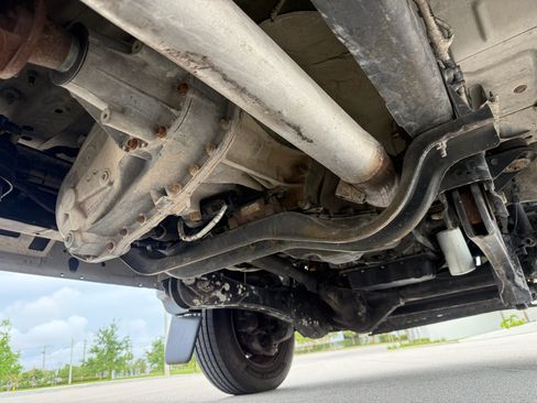 Used 2012 Ford F550 image 94