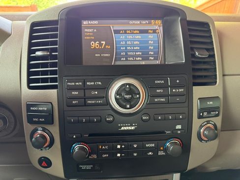 Used 2012 Nissan Pathfinder 4WD image 11