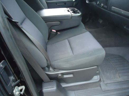 Used 2010 GMC Sierra 1500 SLE image 15