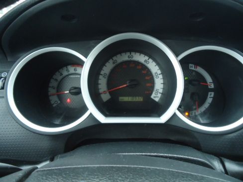 Used 2014 Toyota Tacoma image 12