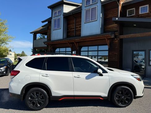 Used 2019 Subaru Forester Sport AWD/4WD image 6