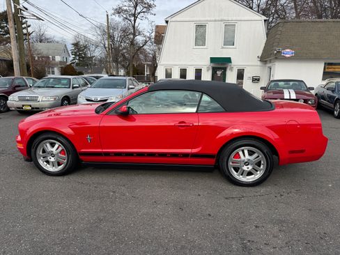 Used 2007 Ford Mustang Premium image 23