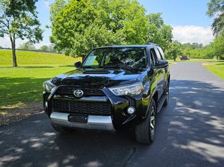 Used 2018 Toyota 4Runner image 1