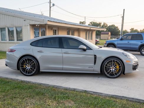 Used 2022 Porsche Panamera GTS AWD/4WD image 2
