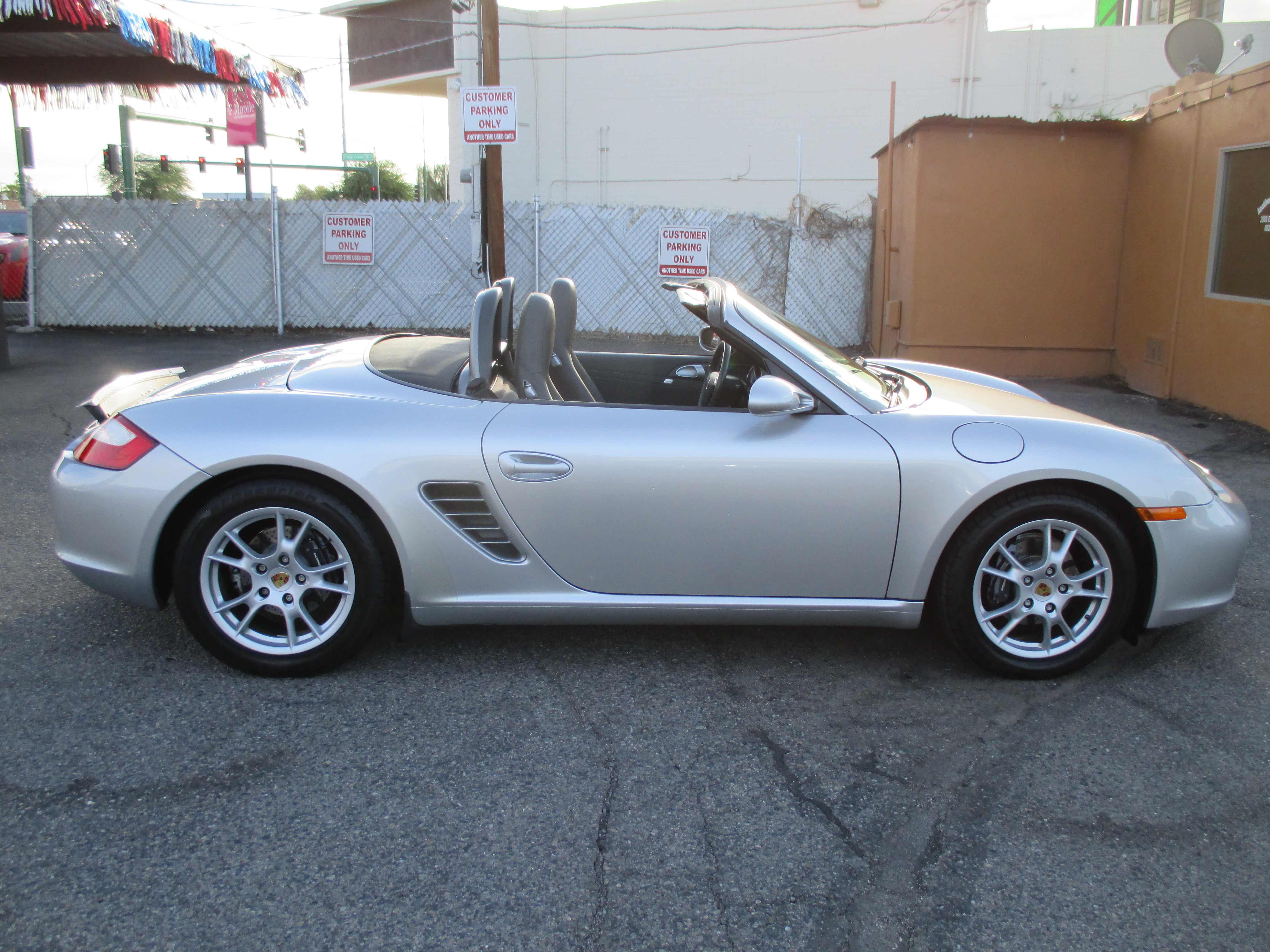 Used 2006 Porsche Boxster UNAVAIL RWD image 2