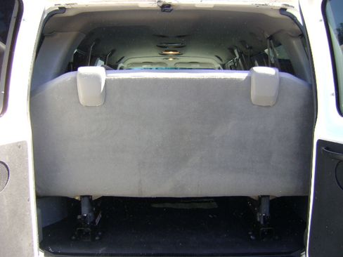 Used 2011 Ford E-350 and Econoline 350 Extended Wagon Super Duty RWD image 15