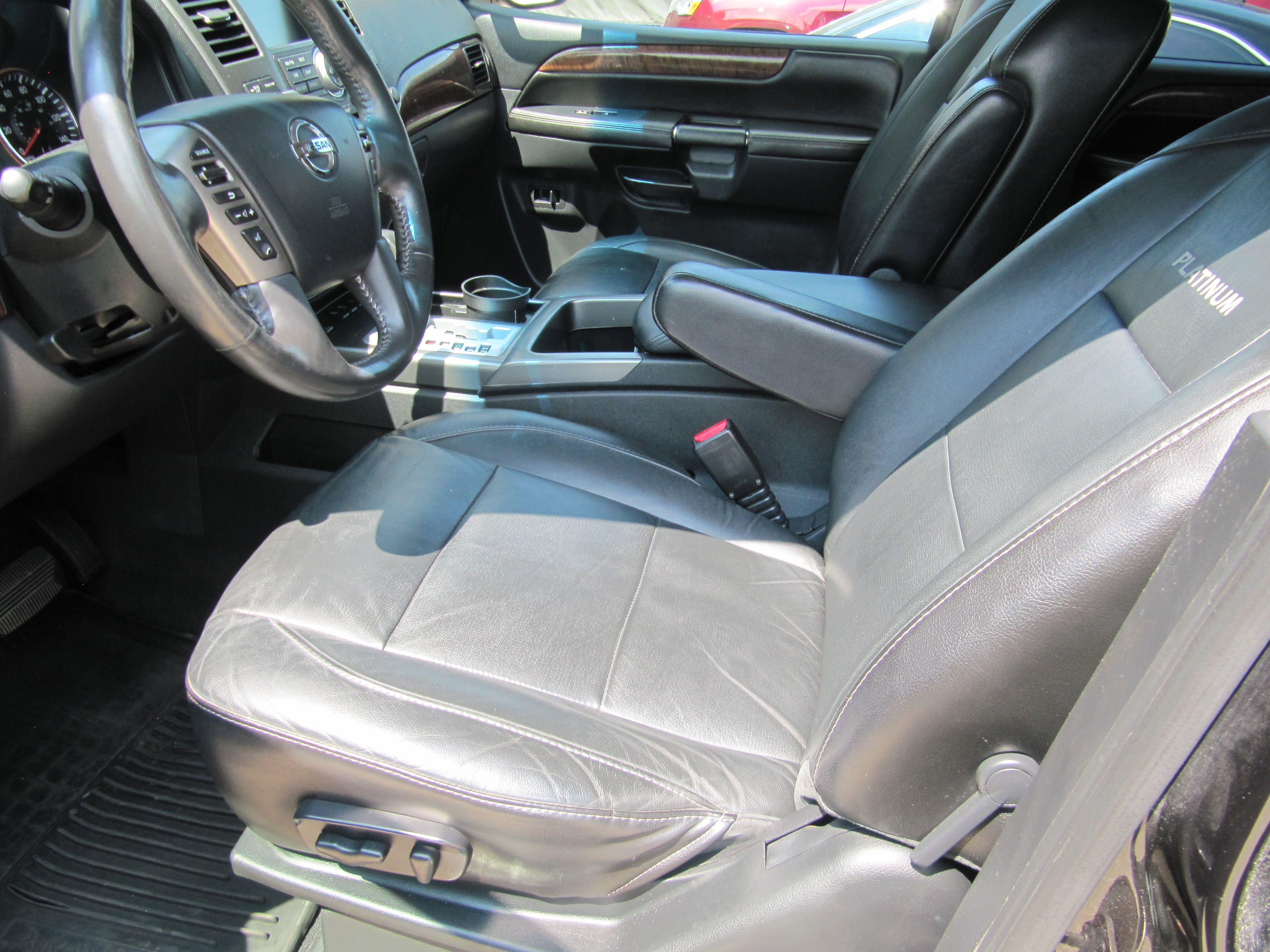 Used 2014 Nissan Armada Platinum AWD/4WD image 17