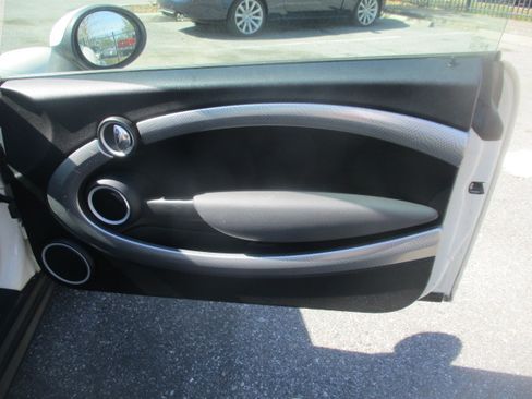 Used 2007 MINI Cooper S image 10