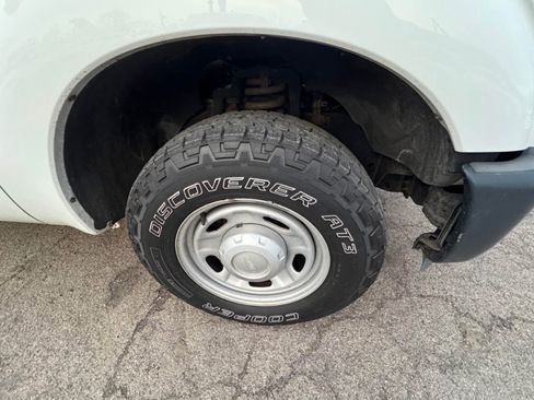 Used 2013 Ford F250 RWD image 10