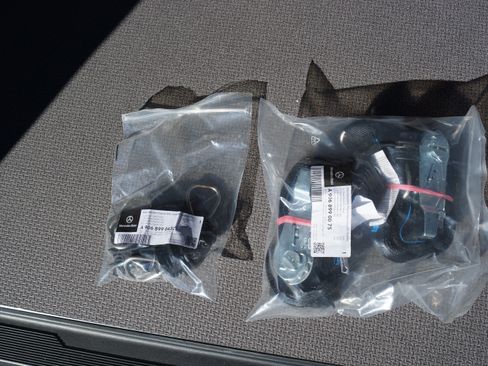 Used 2025 Mercedes-Benz Sprinter 2500 image 20