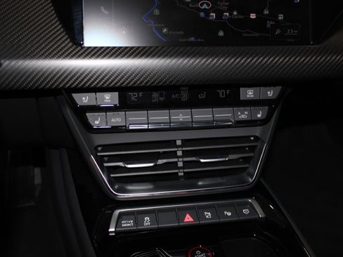 Used 2023 Audi RS e-tron GT image 25