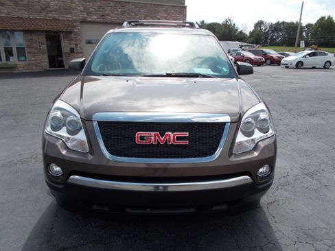 Used 2012 GMC Acadia AWD SLE image 2