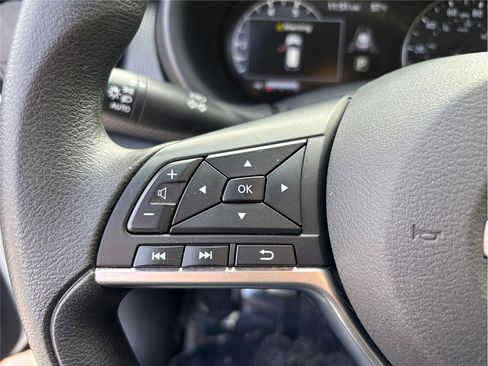 Used 2023 Nissan Kicks SV image 23