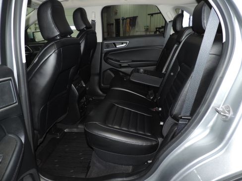 Used 2024 Ford Edge SEL image 34