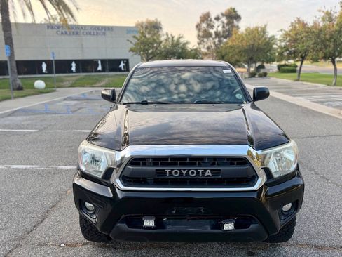Used 2015 Toyota Tacoma 4x4 Double Cab TRD Pro image 6
