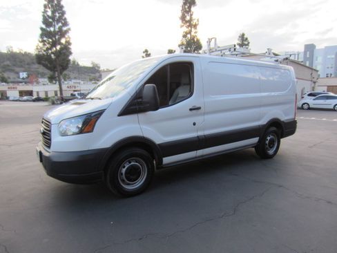 Used 2019 Ford Transit 150 XLT image 1