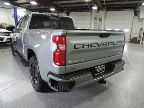 Used 2024 Chevrolet Silverado 1500 RST AWD/4WD image 23