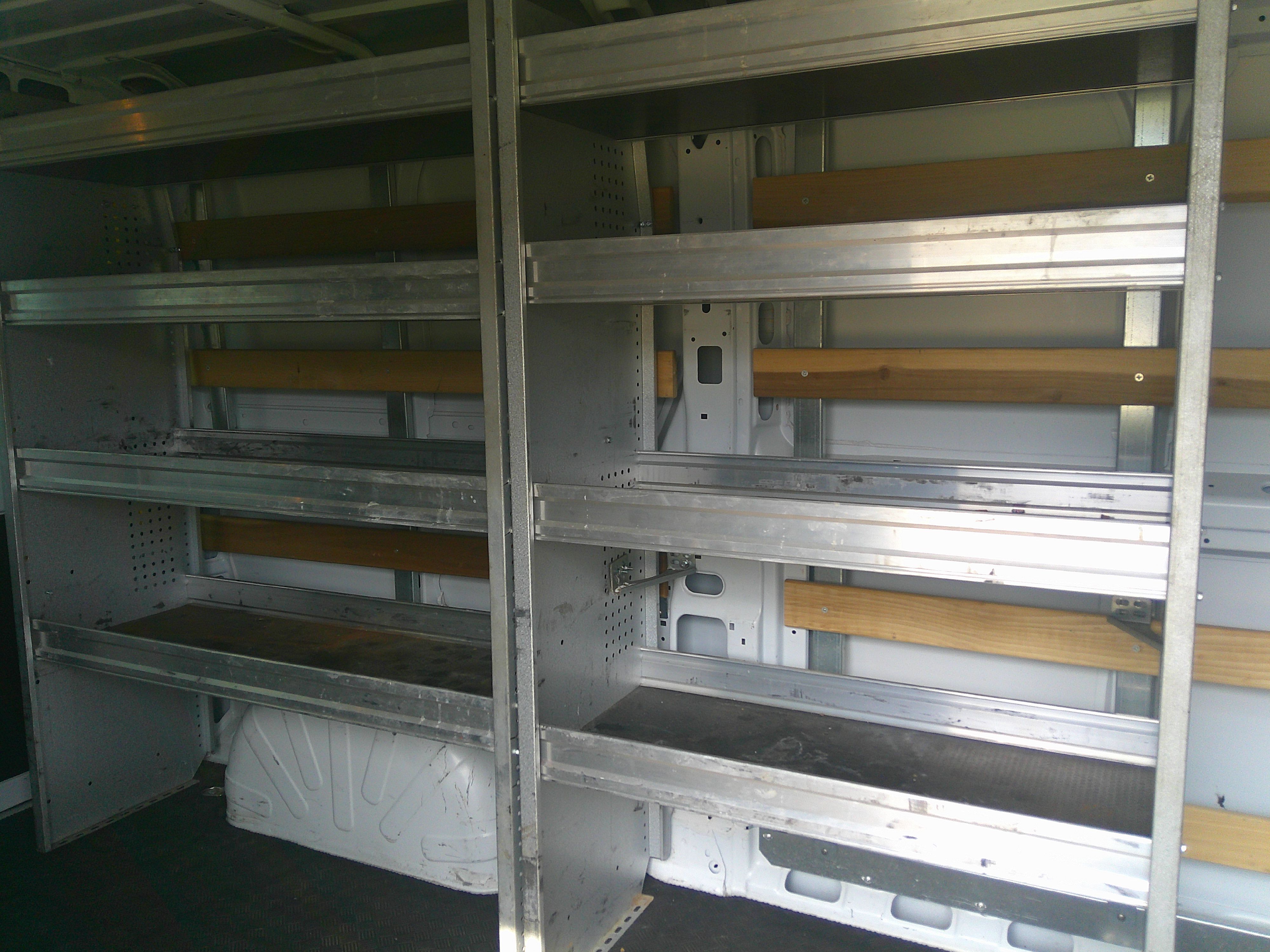 Used 2025 RAM ProMaster 2500 136 FWD image 9