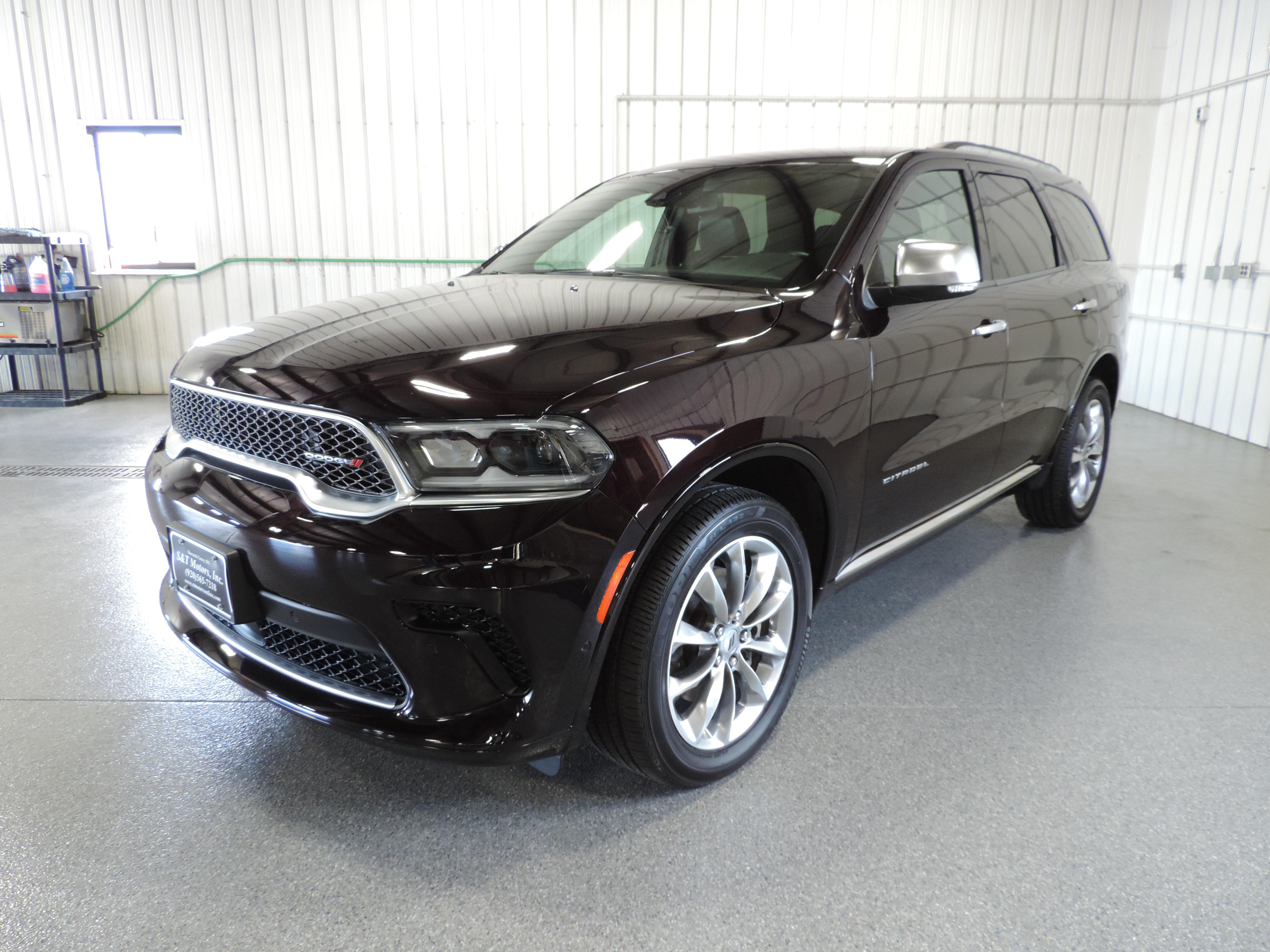 Used 2024 Dodge Durango AWD Citadel image 1