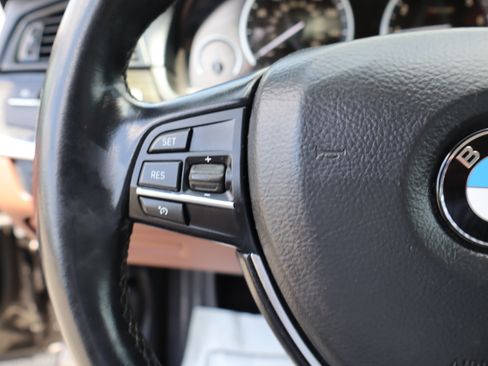 Used 2015 BMW 528i xDrive image 22