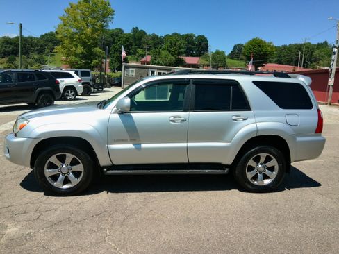 Used 2007 Toyota 4Runner 4WD Limited V6 image 11