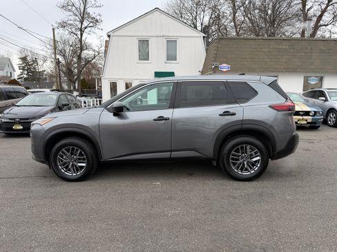 Used 2023 Nissan Rogue S image 23