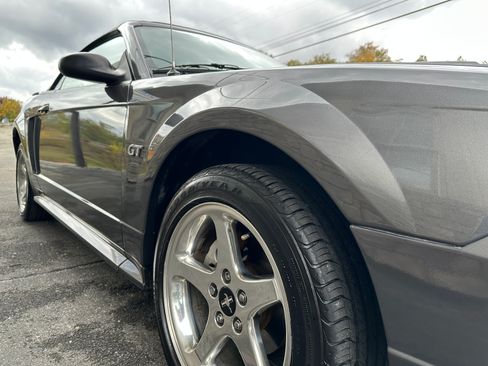 Used 2003 Ford Mustang GT Premium image 10
