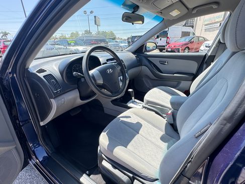 Used 2010 Hyundai Elantra GLS Sedan FWD image 17