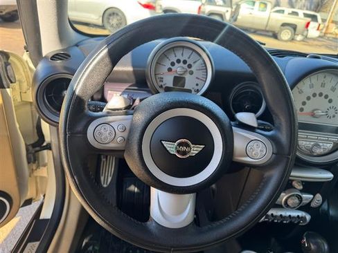Used 2009 MINI Cooper Clubman S image 12