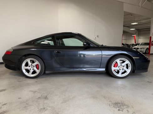Used 2004 Porsche 911 Carrera 4S AWD/4WD image 3