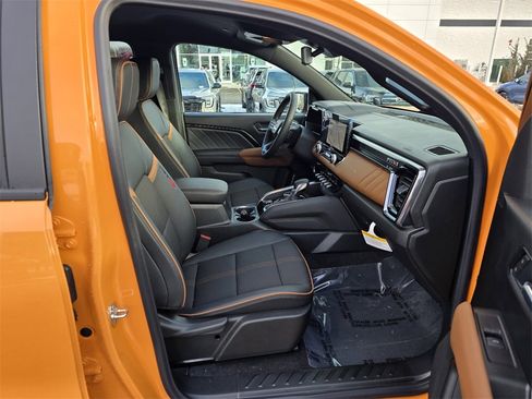 New 2026 GMC Canyon AT4 image 31