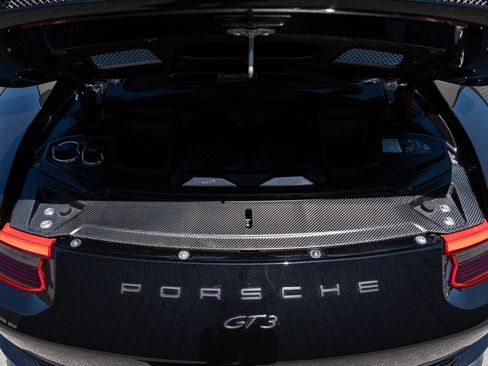 Used 2018 Porsche 911 GT3 Coupe RWD image 31