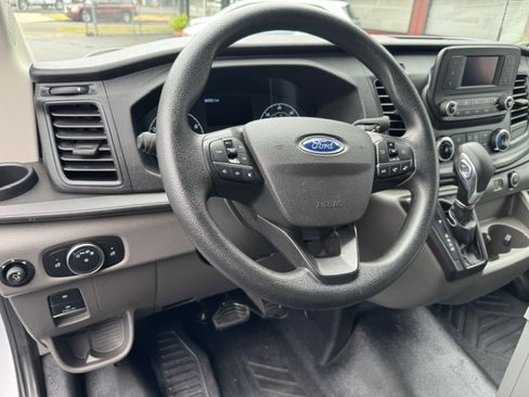 Used 2022 Ford Transit 150 130 Low Roof AWD image 9
