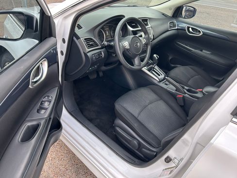 Used 2016 Nissan Sentra SR image 4