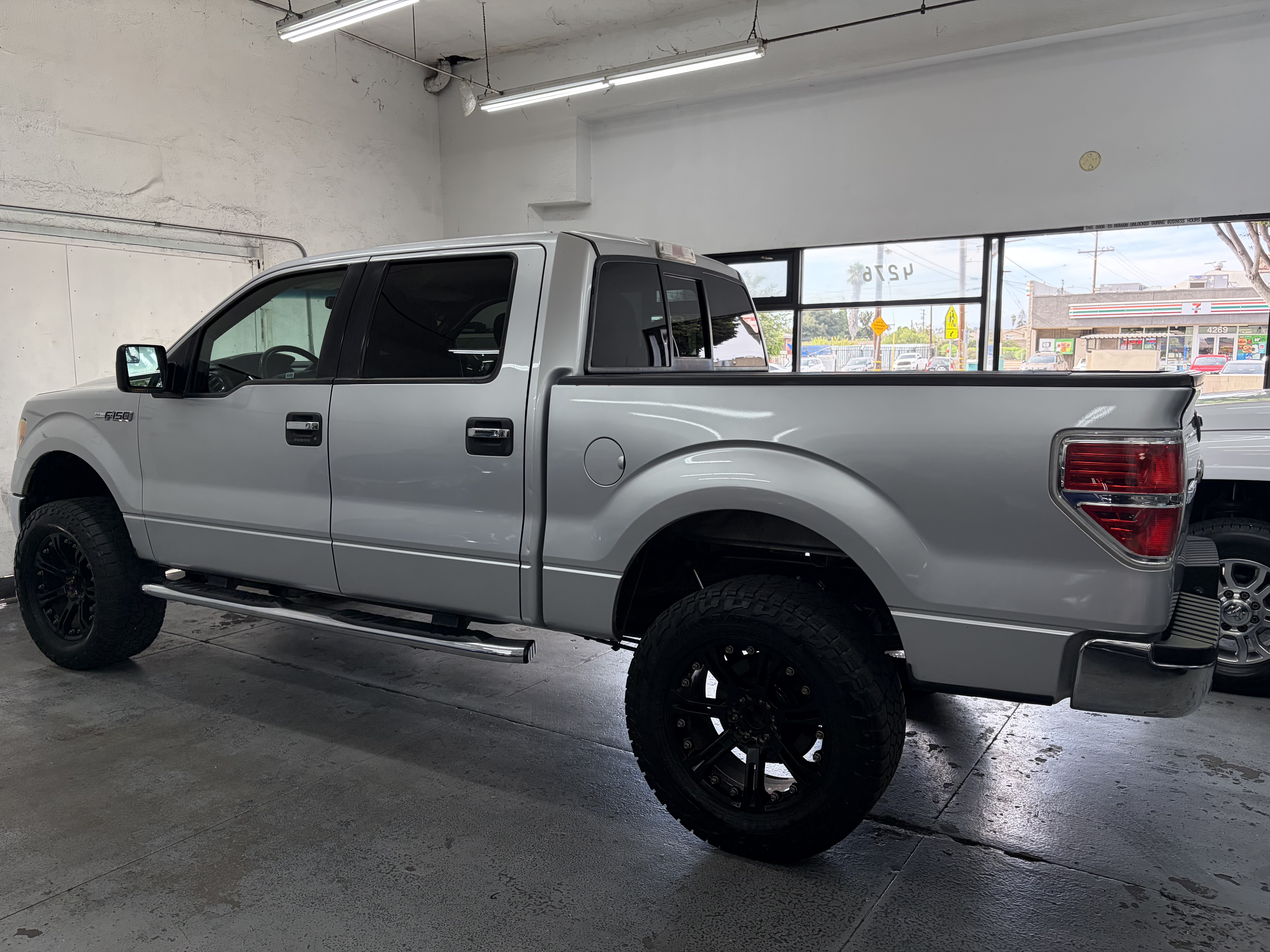 Used 2012 Ford F150 2WD SuperCrew image 5